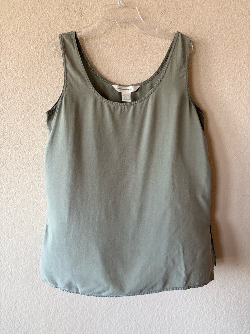 Vintage Express 100% Silk Scoop Neck Tank Top M Petite Olive